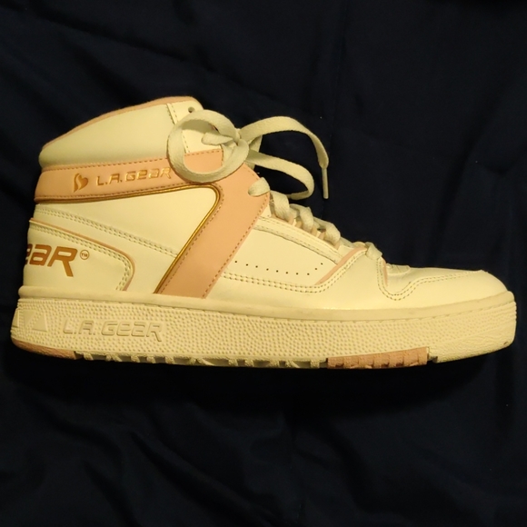 COPY - Retro LA Gear by Skechers High tops - Picture 2 of 6